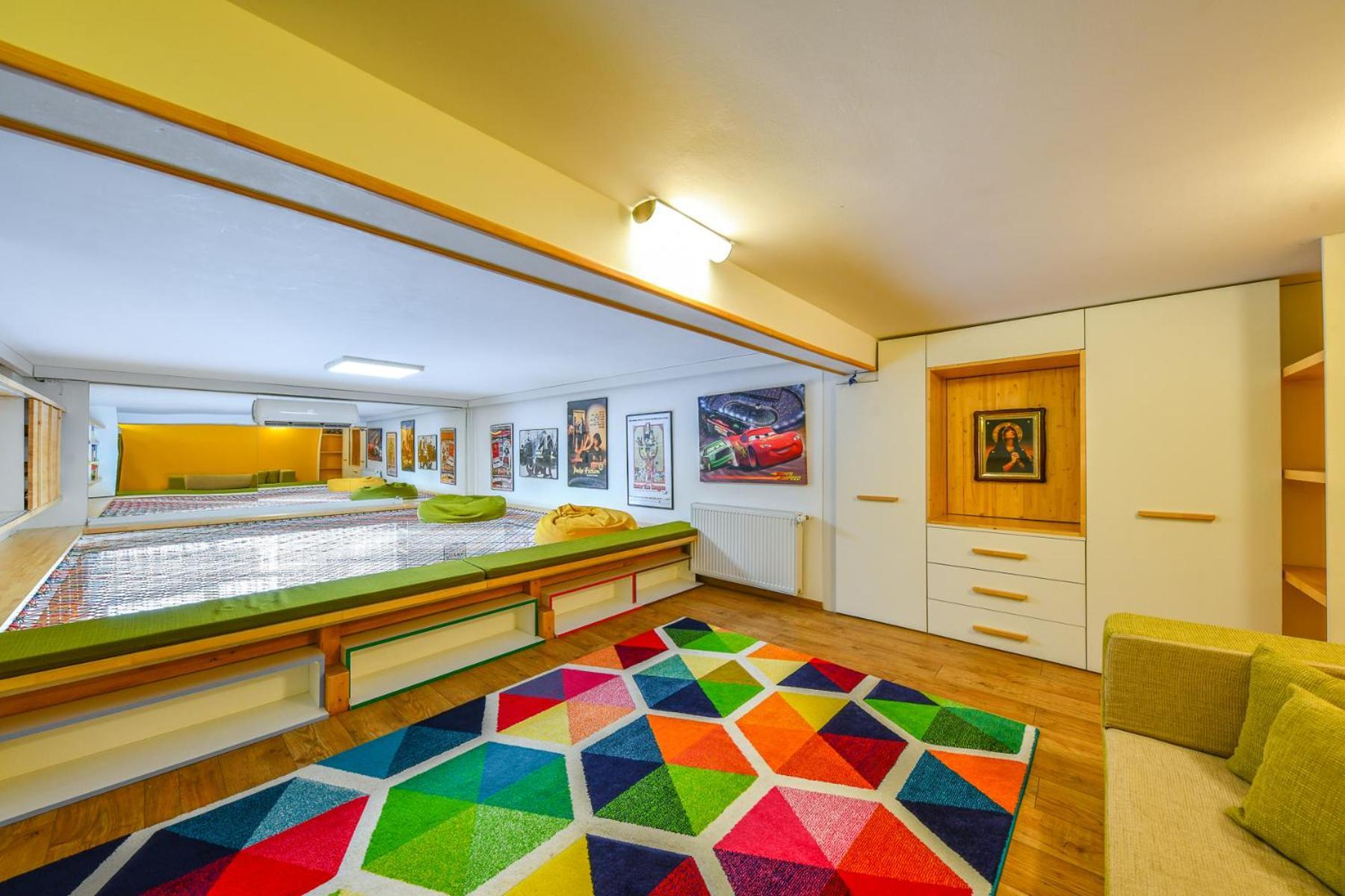 The Movie Apartment Cluj-Napoca Buitenkant foto